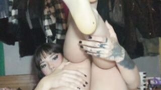 C1nn6m0n chilean curvy 1