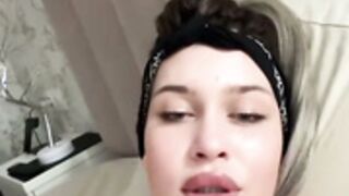KikiWatson 17