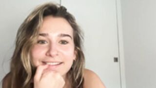 elenahere4u 02