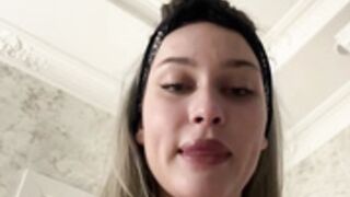 KikiWatson 16