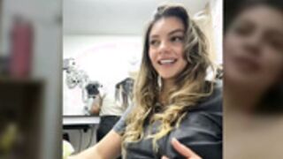 Alicee16 Lesbian Kissing