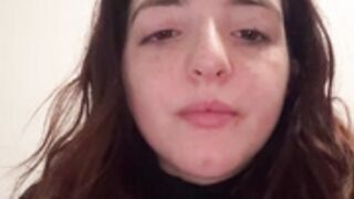 teresinainsina italian next door girl