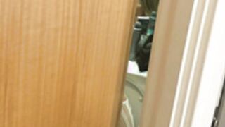 Summer Rose - swingingcouple threesome facials