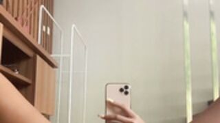 Carla Asister Squirt Masturbation In Front Of Mirror