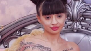 KayaBelle 27
