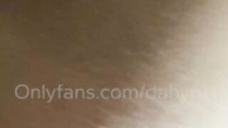 Dahyn Horny Blonde Wet Pussy Masturbation