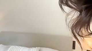Alexa pearl pregant 3