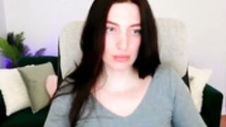 Sandra_ first week streaming on MFC (new model)