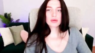 Sandra_ first week streaming on MFC (new model)