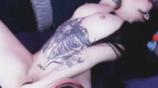 charlotte_germanotta_ vibrator cum public show