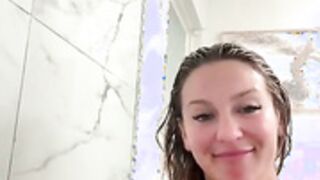 Destiny Mac shower live stream