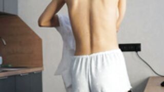 Neferpitaa changing outfits