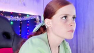 WandaScarlett sexy redhead latina