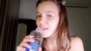 Eli_sunshine Free-show on CB