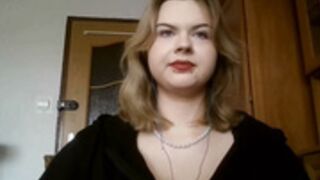 Aileen Tasty 06P