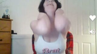 MaggieBeau - 020526 3