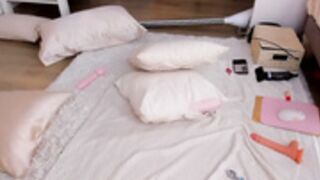 roxy_blue_eyed 20240623