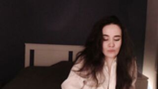 in_yan_2025-12-15_22-03-55_332