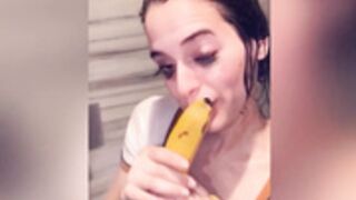 Riley Reid & Abbie Maley GG Kitchen Fun