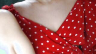 Moreza99 shy girl get her tits out!