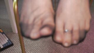 Iris_Vega nylon feet close up pantyhose