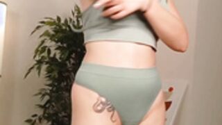 LinnFisk topless video