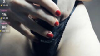 Buny _h0pe 1228 sqrt close pussy per