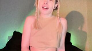 MilayMilaa naked bj pantyhose