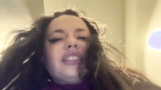 -louise- public wc