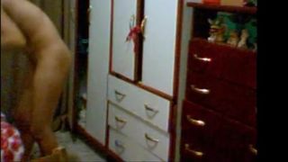 Espiando ala primita 2