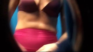 espiandola en el camerun