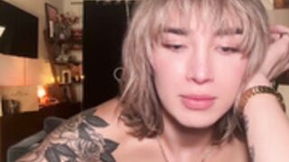 tgirl92 8