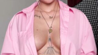 Caro Loesel bouncing boobs