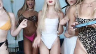 LilyRooney ChantallReynolds MaciReynolds ZoeyBennett 2