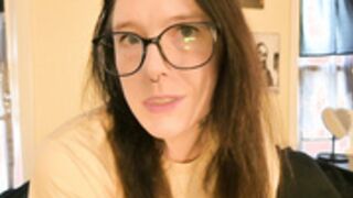 Miss Ellie - Gentle but Pervy Cock Worship