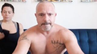 3totangox playing with each other on cam