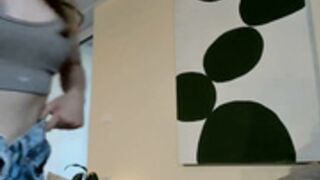 Lauravega sucks a big dildo