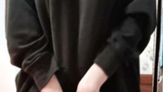 crazylayla 21-12-2025 Pissing