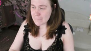 Nancy_Sun clothed orgasam