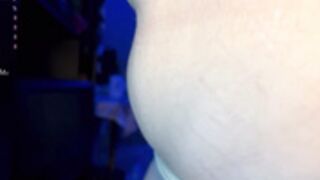 LauretteRagar nips