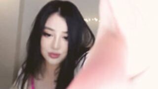 Alice sweetmelons pussy play
