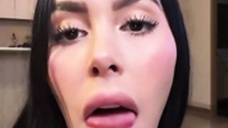 Dahyn11 84