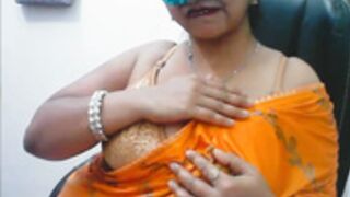 fav sexy big boobs aunty pvt
