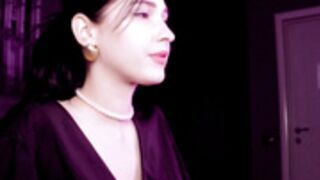 Victoria Laine 2