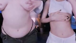nikol_kitt & mona_cloud 4