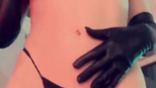 Lara Loxley secuction