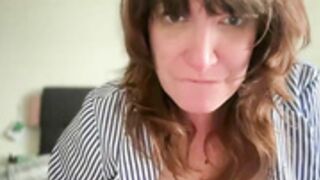 Mossy_Mommy hugetits naked squirt
