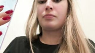 Blonde_exe squirt in classroom
