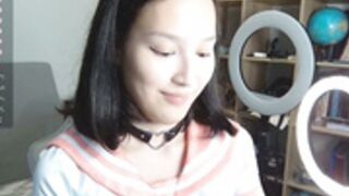 Alllinaeve anal ride show