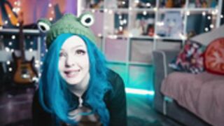 madnessalise squirts 8